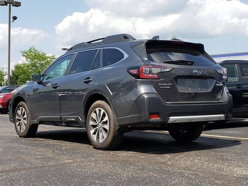 Used 2024 Subaru Outback Limited AWD/4WD image 3