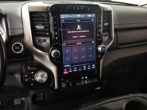 Used 2022 RAM 1500 Laramie AWD/4WD image 5