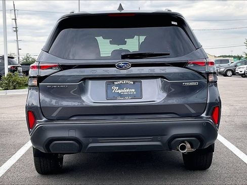 New 2026 Subaru Forester Touring AWD/4WD image 5