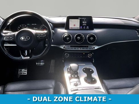 Used 2020 Kia Stinger GT2 image 8