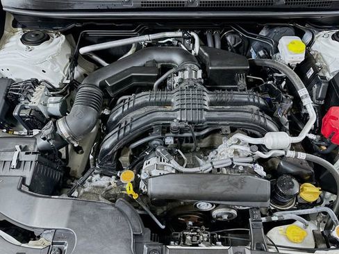 Used 2024 Subaru Crosstrek 2.0i Premium image 29