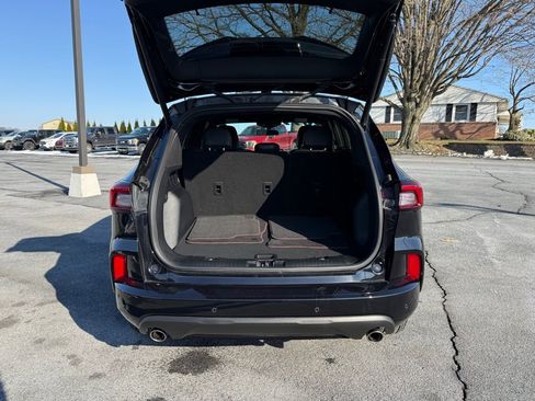 Certified 2023 Ford Escape ST-Line w/ Tech Pack #1 image 29