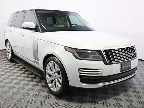 Used 2019 Land Rover Range Rover Supercharged image 8