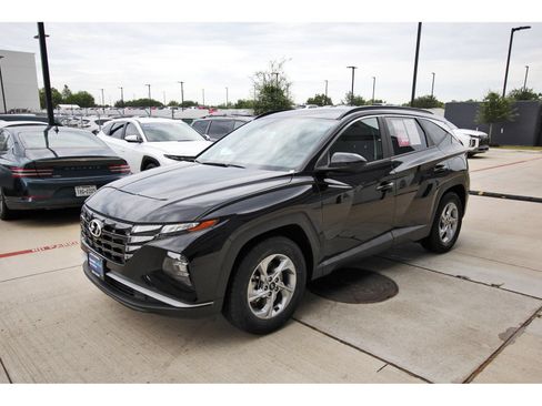 Certified 2024 Hyundai Tucson SEL FWD image 3