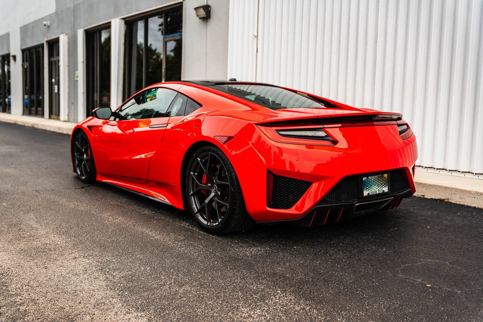 Used 2017 Acura NSX AWD/4WD image 8