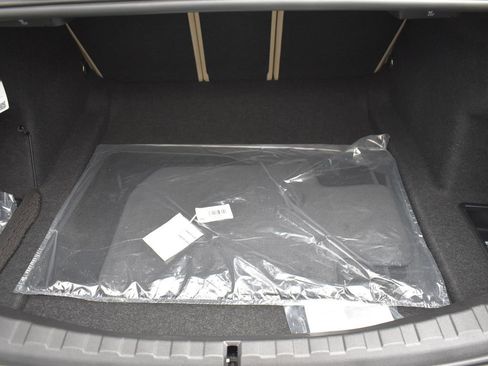 Certified 2025 BMW 330i Sedan w/ Premium Package image 20