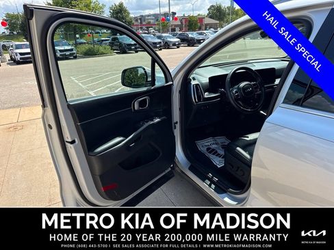 Used 2025 Kia Sorento EX FWD image 10