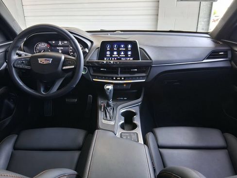 Used 2025 Cadillac CT4 Sport RWD image 9