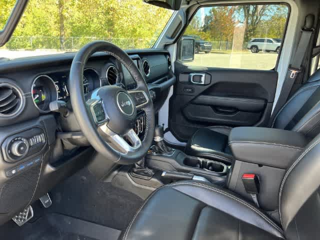 Used 2021 Jeep Wrangler Unlimited Sahara w/ Cold Weather Group AWD/4WD image 12