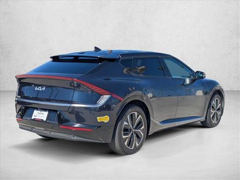 Used 2022 Kia EV6 Wind image 5