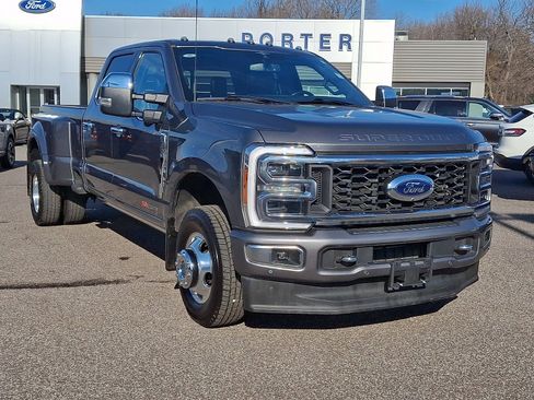 Certified 2023 Ford F350 Platinum image 2