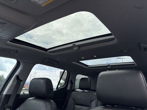 Used 2018 GMC Acadia SLT AWD/4WD image 17