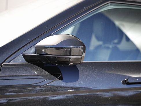 New 2026 Land Rover Range Rover Evoque S image 5