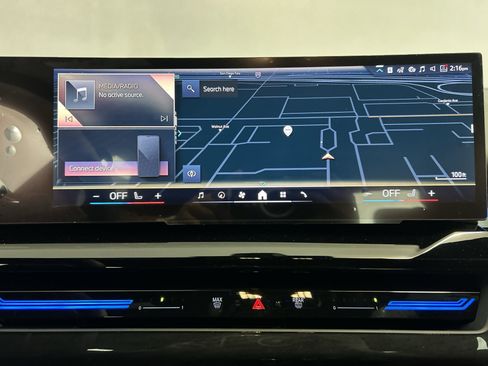 Used 2025 BMW 530i image 9