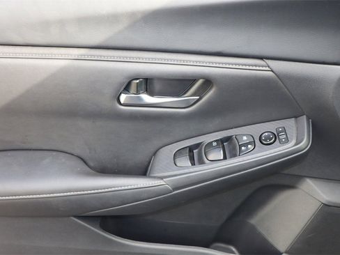 Certified 2025 Nissan Sentra SV w/ All-Weather Package image 19