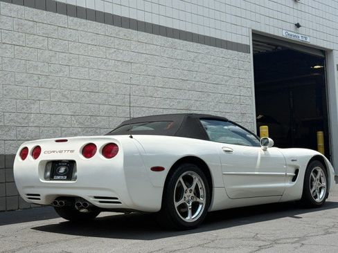 Used 2003 Chevrolet Corvette Convertible w/ Preferred Equipment Group1 RWD image 20