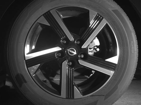 Used 2025 Nissan Sentra SV image 14