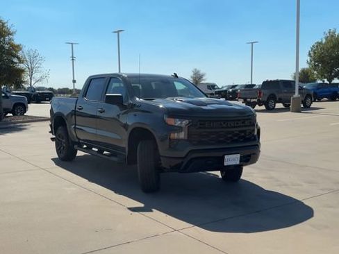New 2026 Chevrolet Silverado 1500 Custom Trail Boss w/ Turbomax Blackout Package image 2