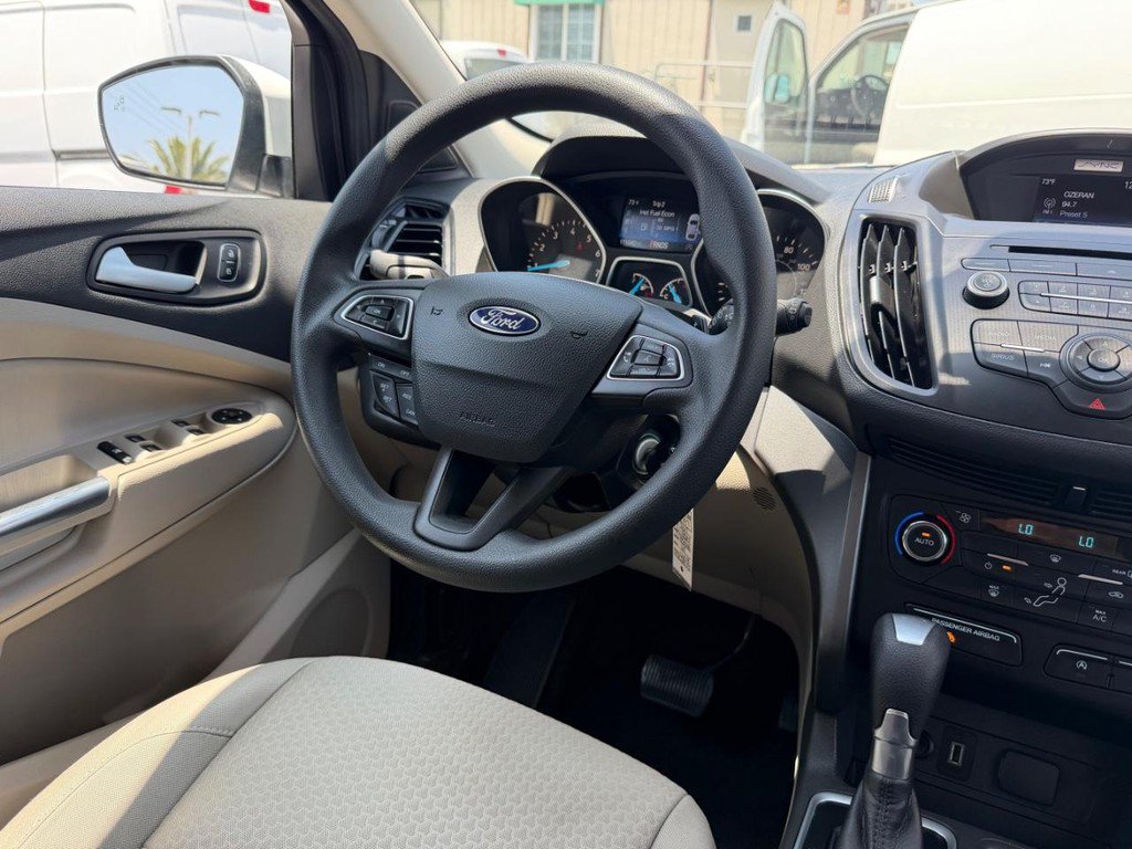 Used 2017 Ford Escape SE AWD/4WD image 24