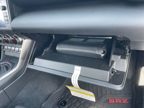 Used 2024 Subaru BRZ Limited w/ Popular Package 2 image 29