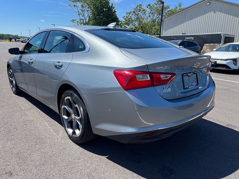 Used 2023 Chevrolet Malibu LT FWD image 3
