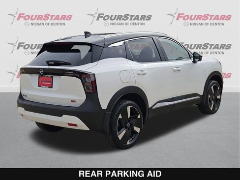 New 2026 Nissan Kicks SR FWD image 4