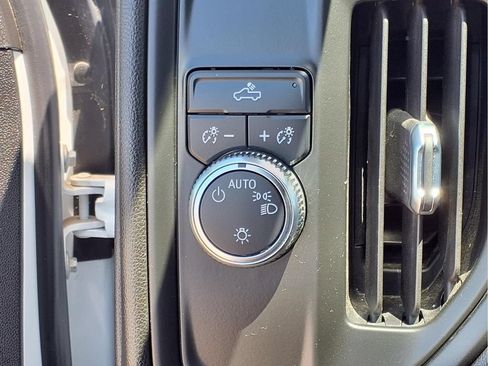 Used 2022 GMC Sierra 1500 Pro w/ Sierra Value Package RWD image 16