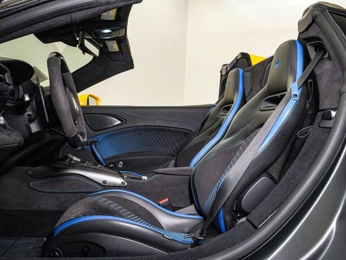 Certified 2024 Maserati MC20 Cielo RWD image 25
