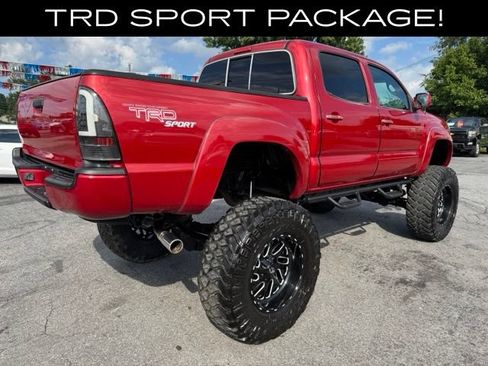 Used 2011 Toyota Tacoma 4x4 Double Cab w/ TRD Sport Pkg image 2