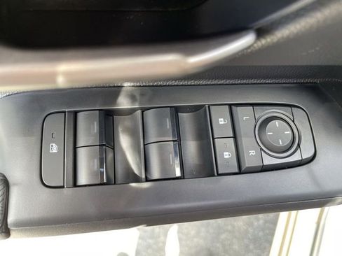New 2026 Toyota Tacoma TRD Off-Road AWD/4WD image 12
