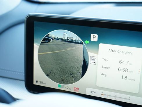 Used 2023 Genesis GV60 Performance image 32