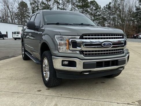 Used 2019 Ford F150 XLT w/ Equipment Group 302A Luxury image 4