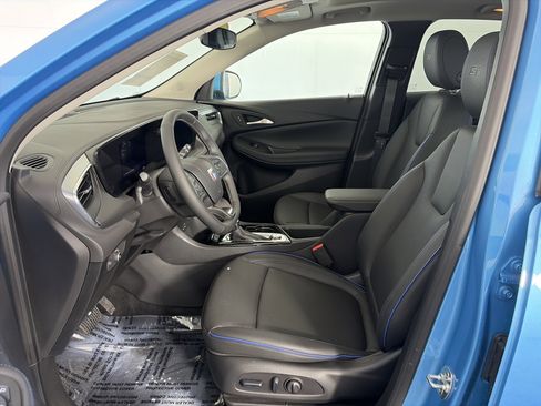 Used 2026 Buick Encore GX Sport Touring w/ Comfort Package image 6