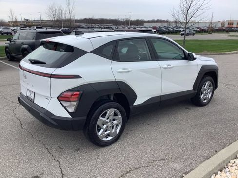 Certified 2026 Hyundai Kona SE AWD/4WD image 38