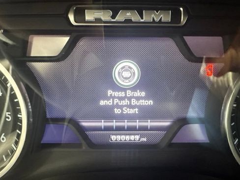 Used 2024 RAM 1500 Big Horn RWD image 14