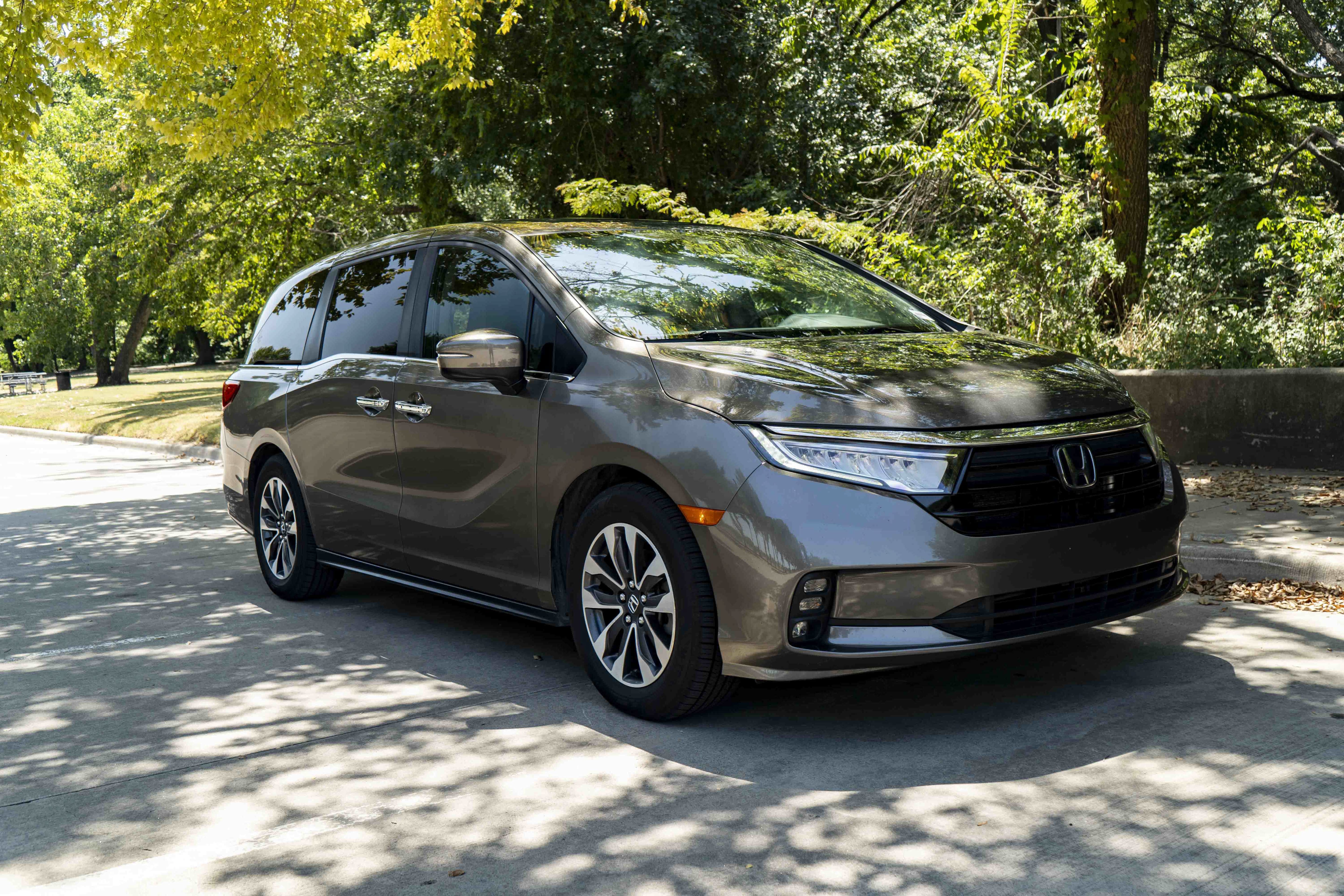 Certified 2022 Honda Odyssey EX-L image 2