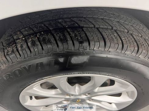 Used 2018 Chevrolet Equinox LS FWD image 18