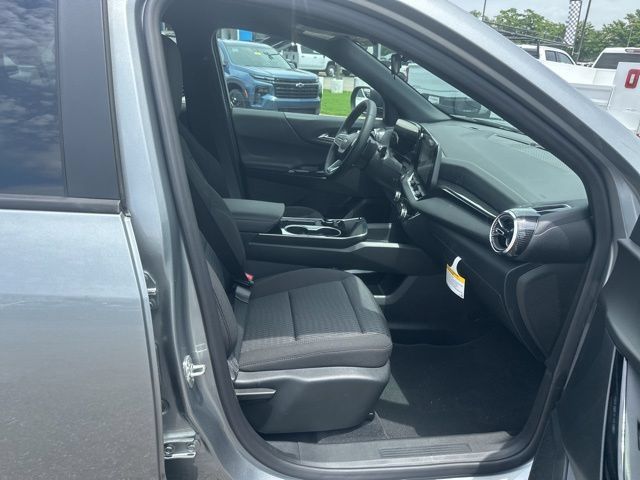 New 2026 Chevrolet Equinox LT FWD image 30