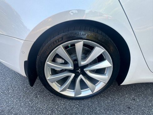 Used 2020 Tesla Model 3 Long Range image 13