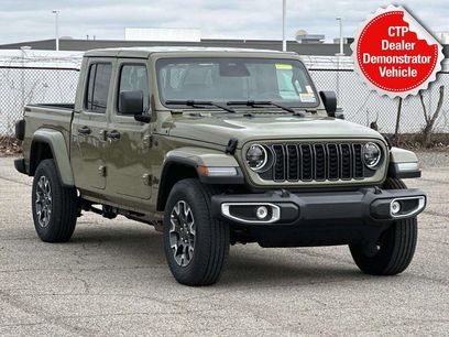 New 2026 Jeep Gladiator Sport