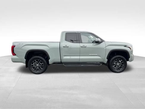 Used 2022 Toyota Tundra Limited image 10