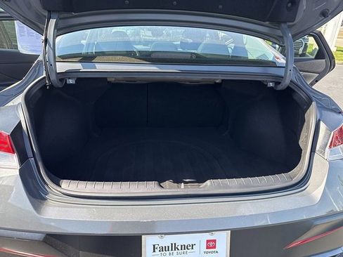 Used 2025 Hyundai Elantra SEL FWD image 13