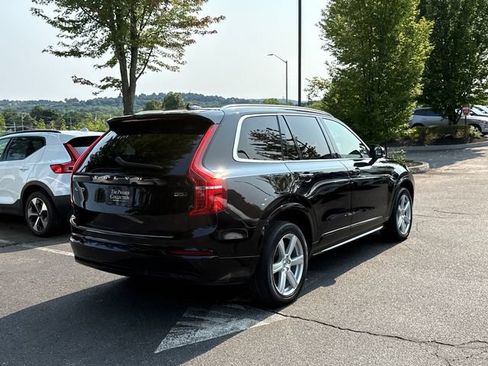 Certified 2023 Volvo XC90 B5 Core w/ Protection Package Premier AWD/4WD image 4