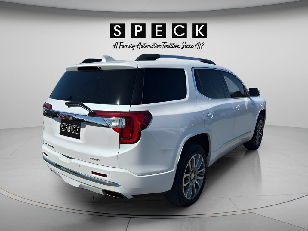Used 2023 GMC Acadia Denali w/ Denali Technology Package AWD/4WD image 3