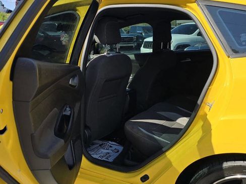 Used 2017 Ford Focus ST image 16