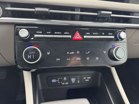 Certified 2025 Hyundai Tucson SEL image 23