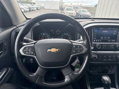 Used 2022 Chevrolet Colorado LT w/ Luxury Package image 39
