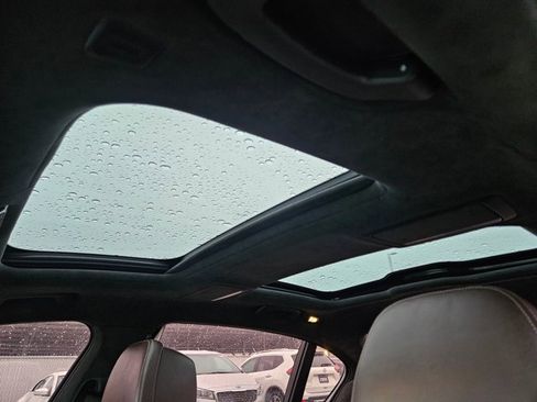 Used 2016 BMW 750i xDrive image 17