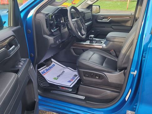 Used 2023 Chevrolet Silverado 1500 RST w/ Convenience Package II image 18