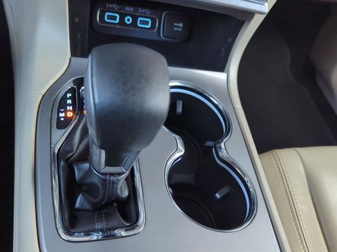 Used 2021 Jeep Grand Cherokee Limited w/ Trailer Tow Group IV image 27